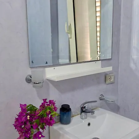 Manol Apartmán